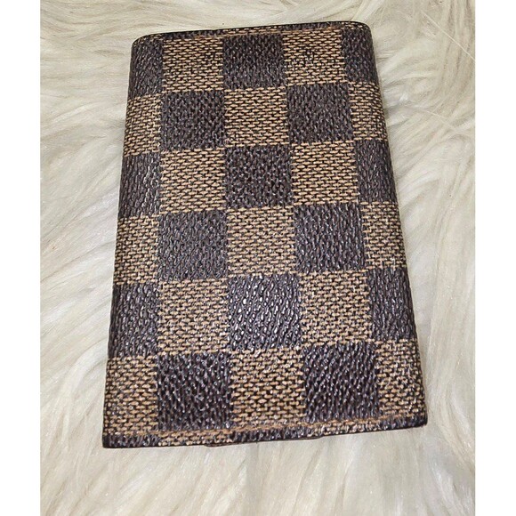 Authenticated Louis Vuitton Damier Ebene 6 Key Case - Picture 3 of 12